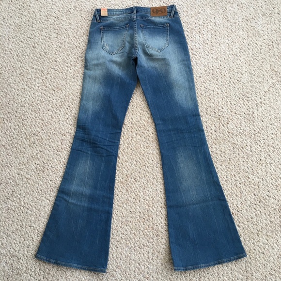 NWT Quiksilver Flare Jeans - Picture 2 of 8
